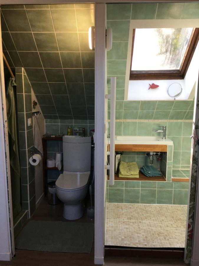 Gite D'Etape Du Tilleul, 4-8 Personnes La Celle-les-Bordes Esterno foto