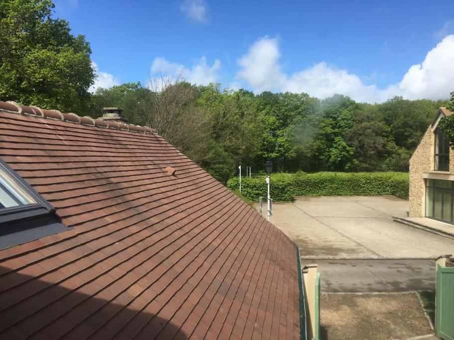 Gite D'Etape Du Tilleul, 4-8 Personnes La Celle-les-Bordes Esterno foto